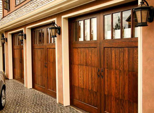 3 Tips on Choosing a Garage Door