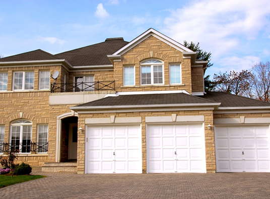 Tips for Choosing the Right Garage Door